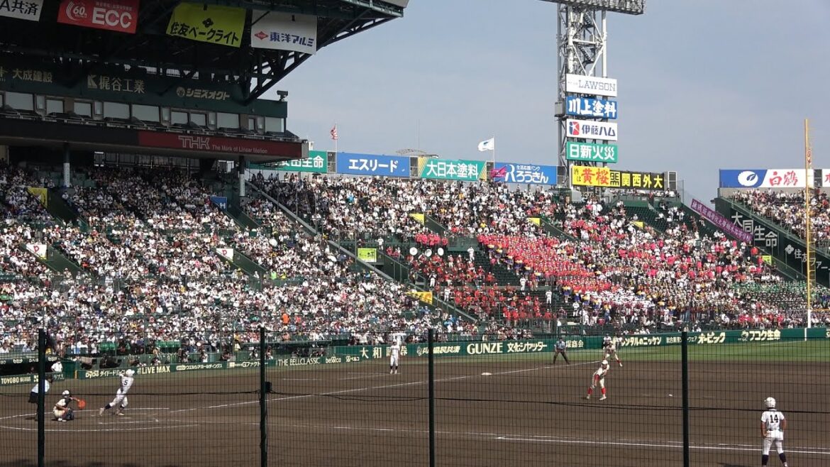 国学院栃木　４番　平井優馬選手　8回裏に智弁和歌山を追い詰めるとても大きなホームラン！