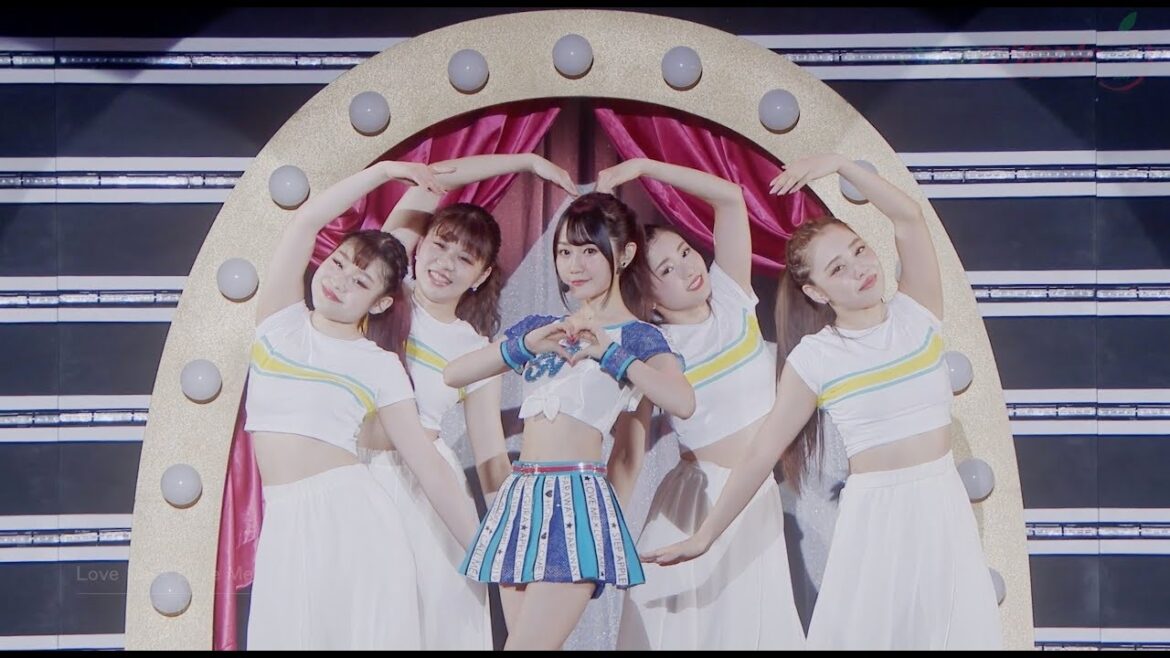 小倉 唯「Love Me × Love Me」(LIVE 2019「Step Apple」ver.）