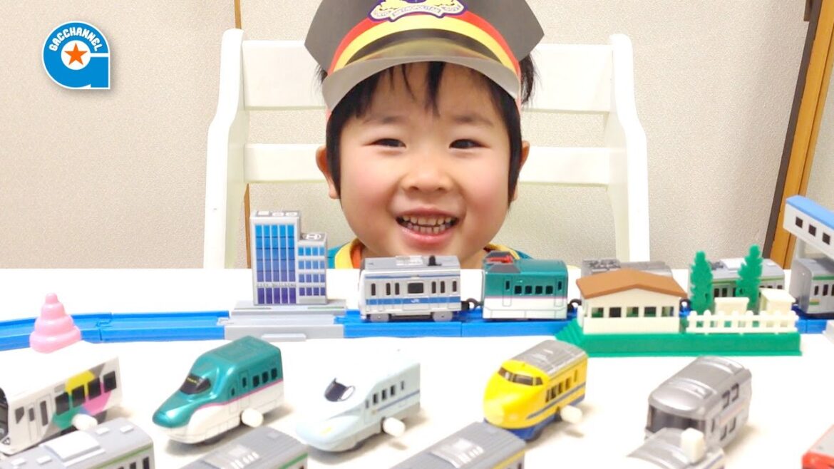 カプセルプラレールの京浜東北線(モーター車)が出ました【がっちゃん4歳】