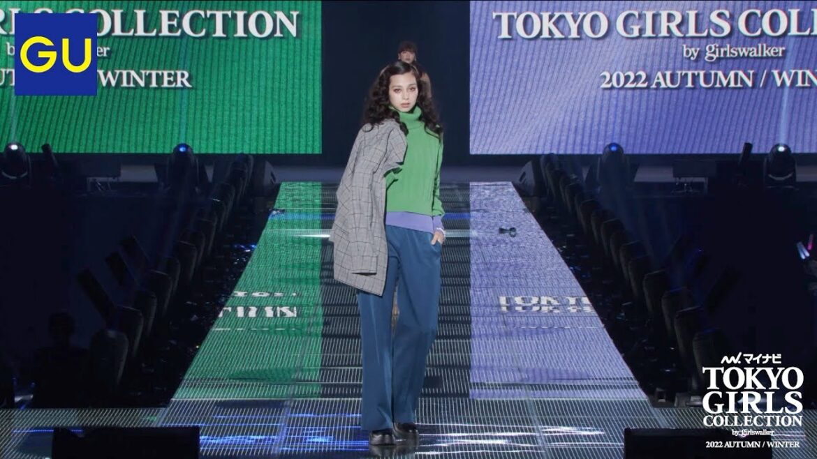 GU SPECIAL STAGE｜第35回 マイナビ 東京ガールズコレクション 2022 AUTUMN/WINTER