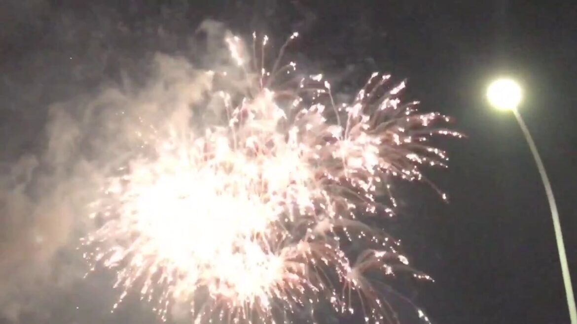 神宮外苑花火大会2017
