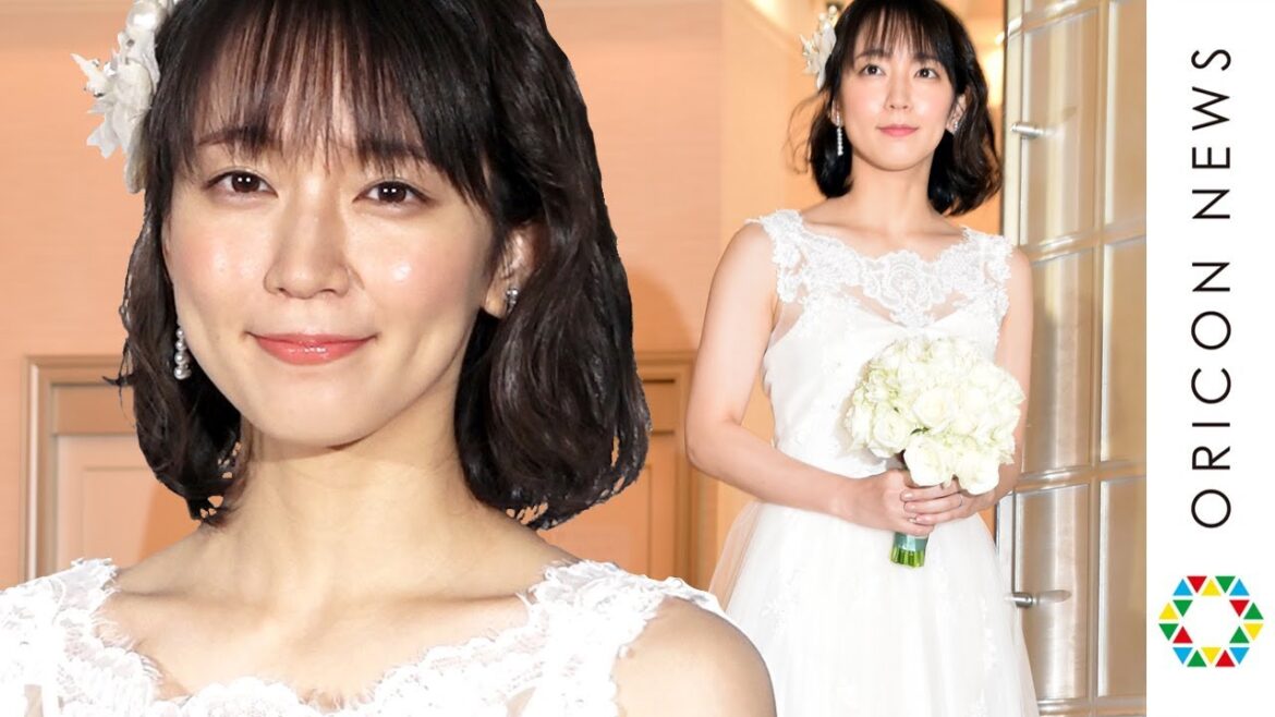 吉岡里帆、ウエディングドレス姿で“理想の結婚式”実演 初めてのブーケトスに満面の笑み 『アールイズ・ウエディング』新CM&キャンペーン発表会 吉岡里帆、ウエディングドレス姿で“理想の結婚式”実演 初めてのブーケトスに満面の笑み 『アールイズ・ウエディング』新CM&キャンペーン発表会