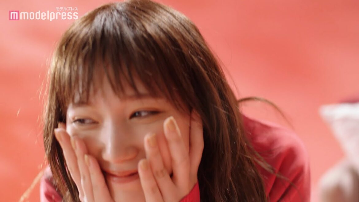 本田翼、多彩な5種類のコーデ披露！グローバルワーク新CM『ウツクシルエットでいこう。展開篇』+メイキング