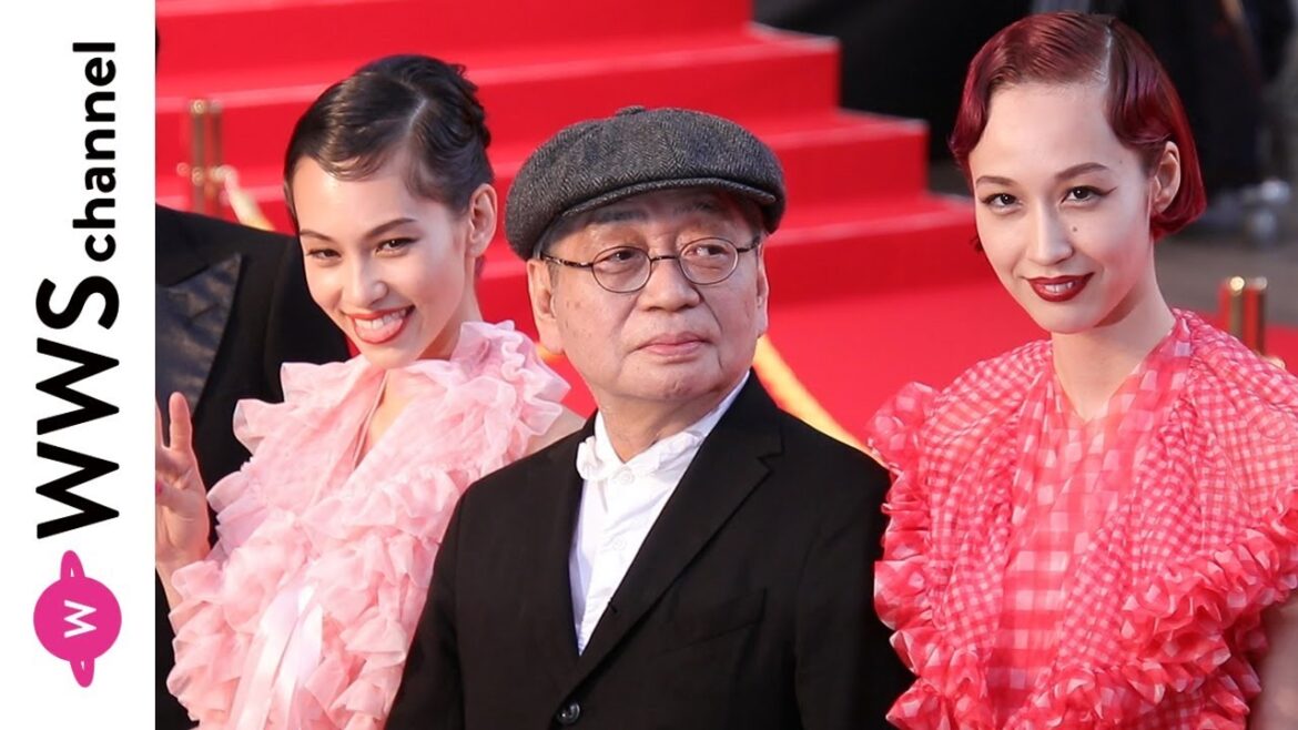 水原希子・佑果が姉妹で東京国際映画祭レッドカーペットに登場！