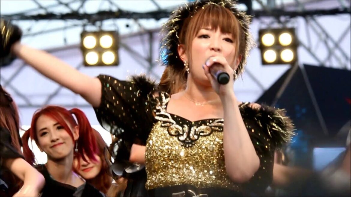 【元モーニング娘。矢口真里】タイ・バンコクで恋愛レボリューション21を歌う！JAPAN EXPO THAILAND 2016