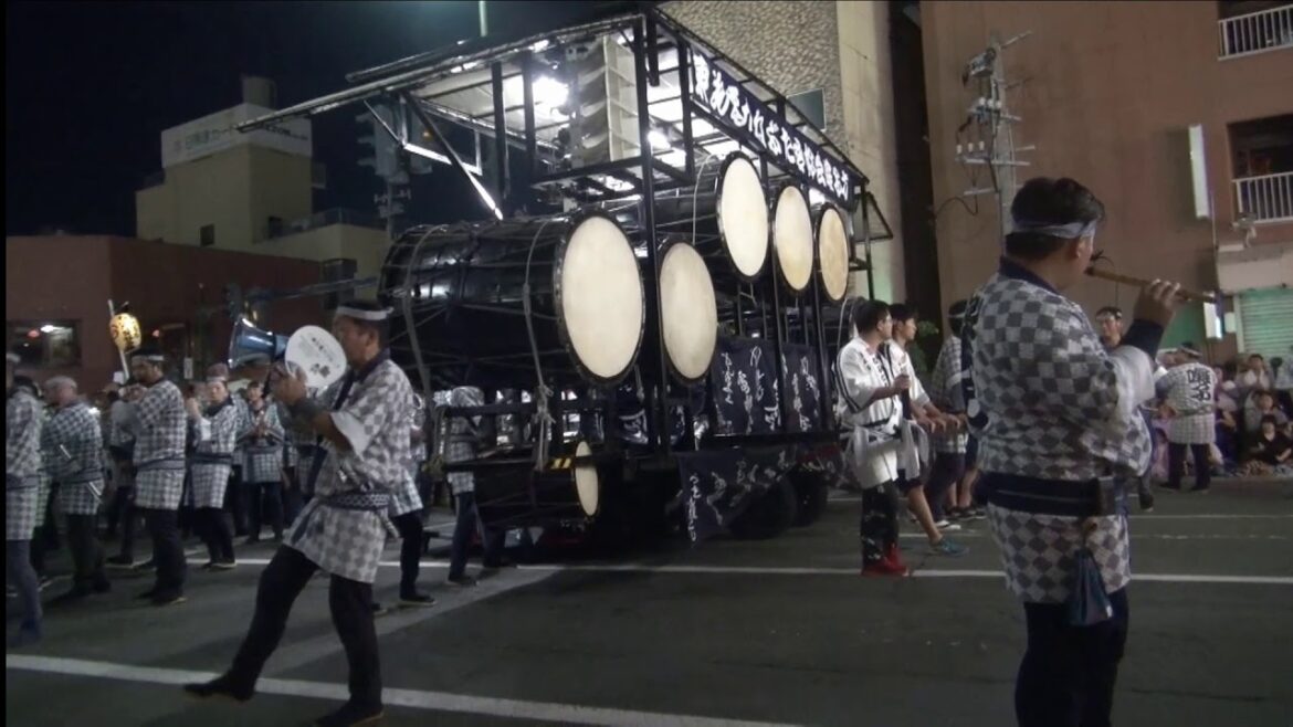 青森ねぶた祭　　東北電力ねぶた愛好会