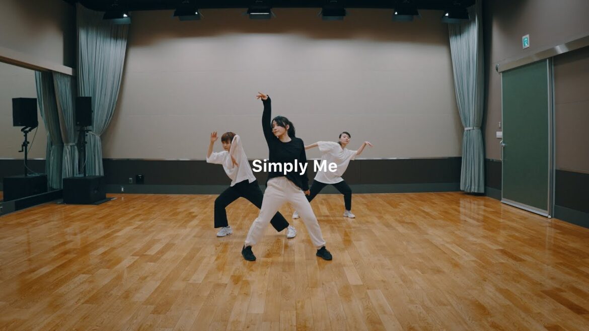 鞘師里保 - Simply Me (Dance Practice)