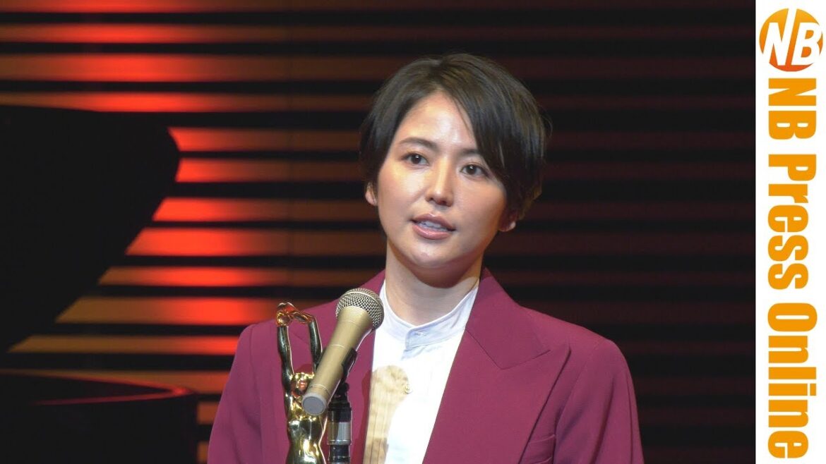 [4K]長澤まさみ 女優主演賞 第72回毎日映画コンクール 表彰式
