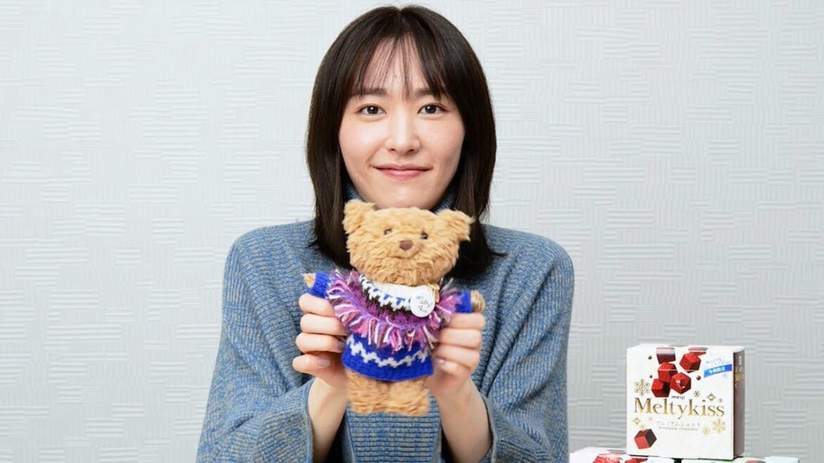 新垣結衣、“口どけの秘密”明かす　メルティーキッス「誕生物語」でナレーション【本編＆メーキング】