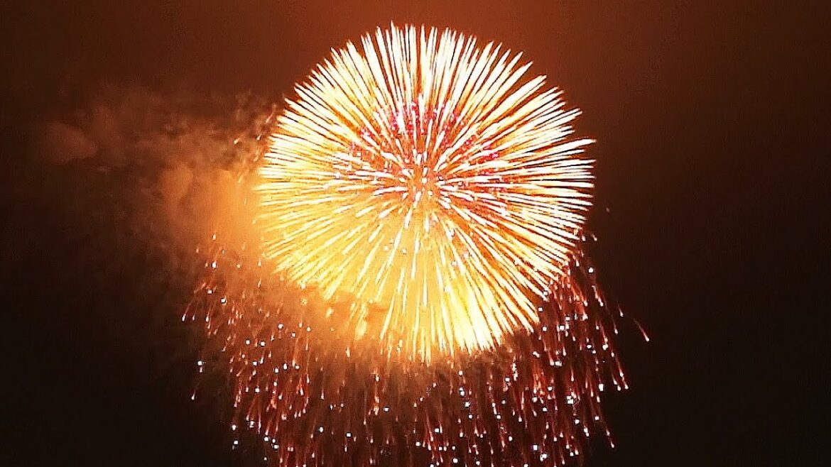 2014 うつのみや花火大会「感謝」【二尺付フィナーレ「雷都うつのみや」後半】8th Utsunomiya fireworks 2014"finale"
