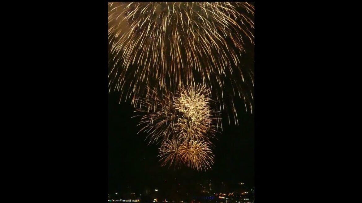 【下関市・打ち上げ花火】「第３８回関門海峡花火大会」 #関門海峡花火大会 #short #shorts #fireworks