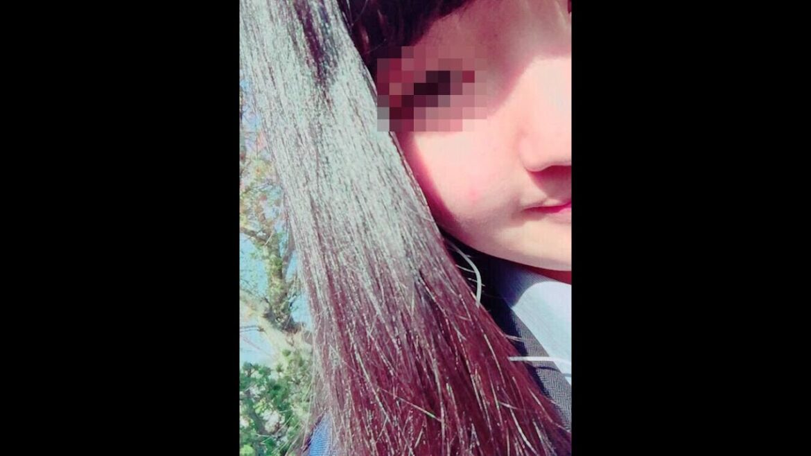 【話題】「すき家」女子高生バイト、店内でわいせつ画像を撮影。Twitterに繰り返し投稿。