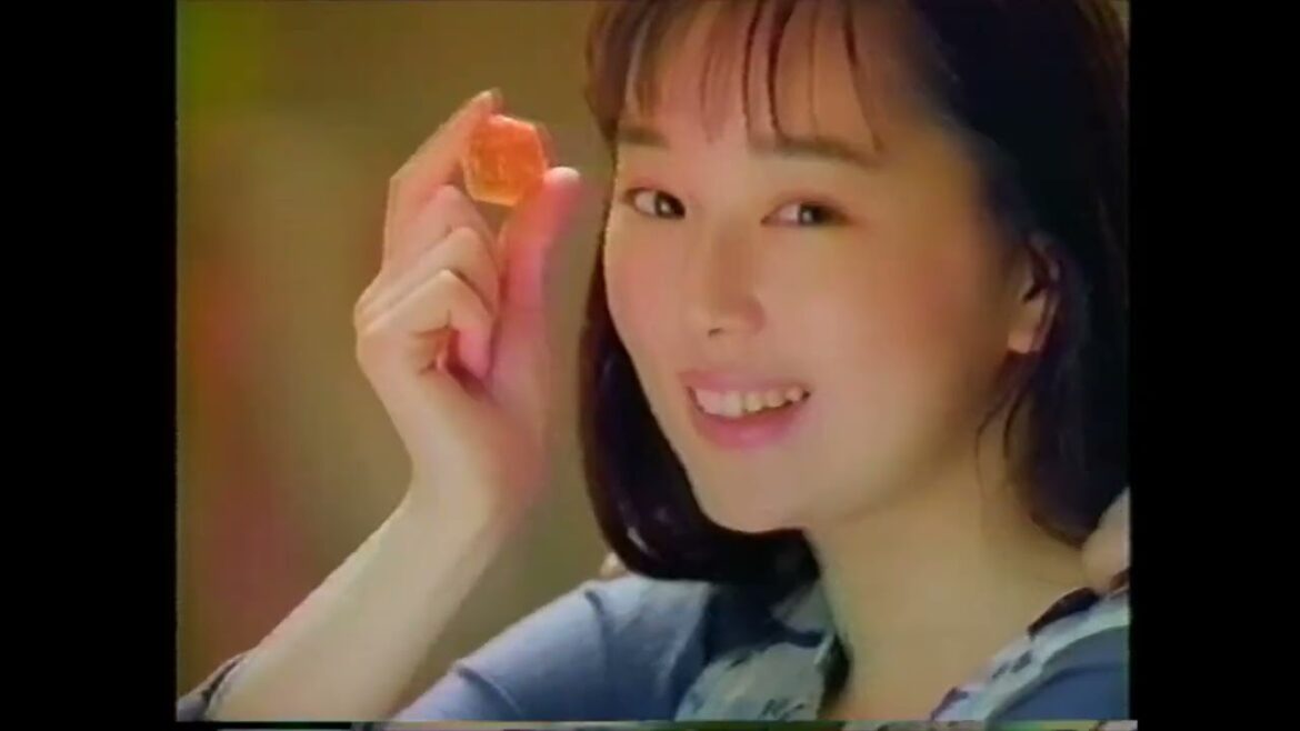 懐かCM　１９９４年　３月　ロッテ　パイの実　葉月里緒菜