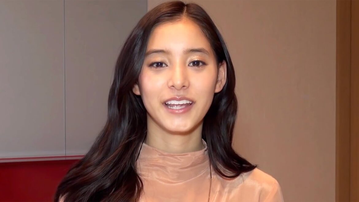 新木優子、“うるキュン”恋物語の見どころ語る／映画『僕らのごはんは明日で待ってる』新木優子インタビュー