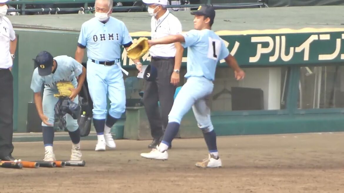 近江高校《 応援スタンドへの礼 山田陽翔 クールダウン 選手たち撤収の光景  》近江 2 - 8 下関国際 2022年8月20日(土)第104回全国高校野球選手権大会 準決勝