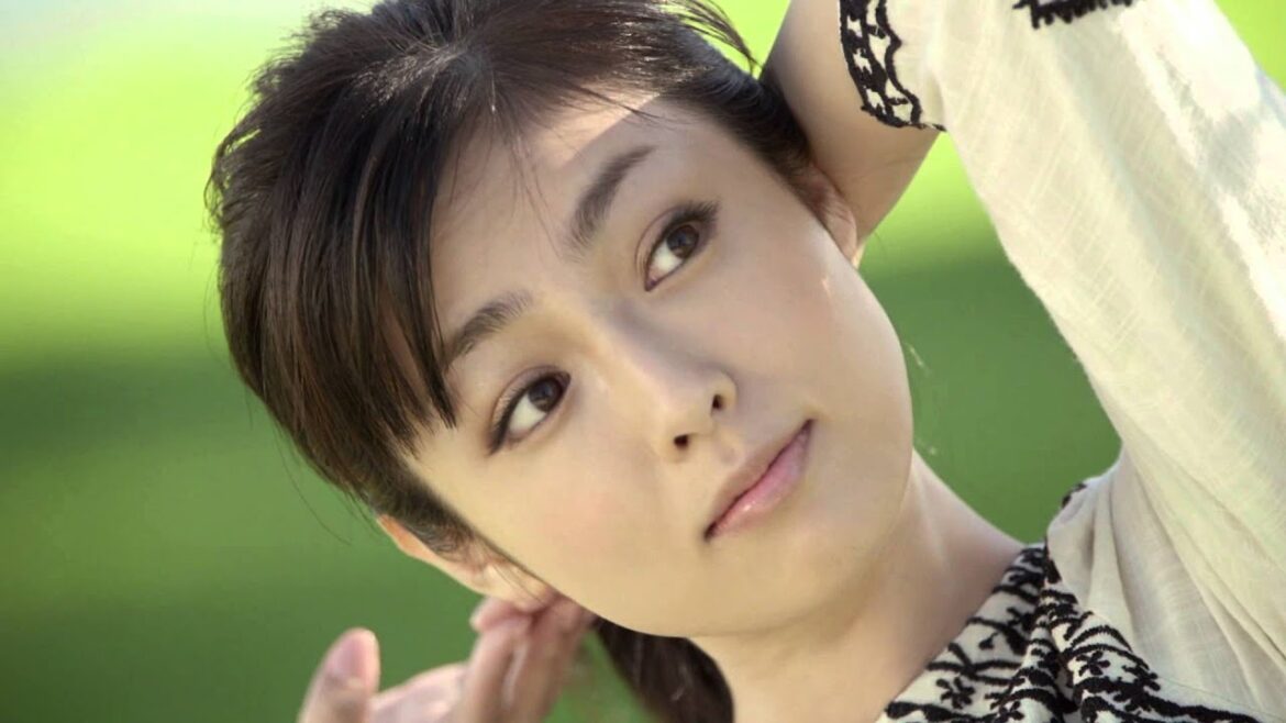 【HD】 深田恭子 フェイシャルサロン「ごほうび」編 CM(15秒)