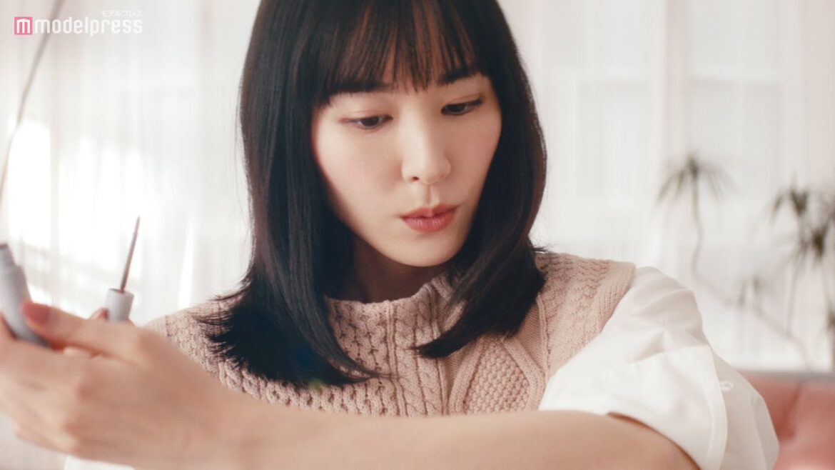 新垣結衣、ルージュで腕に可愛い落書き！消えず大慌て「エスプリーク」オリジナルムービー