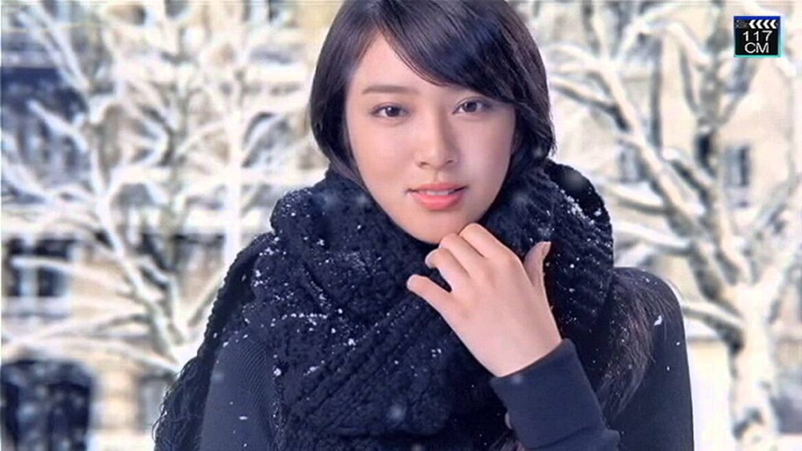 いいなCM　資生堂　マキアージュ　武井咲　「季節が変わっても」篇