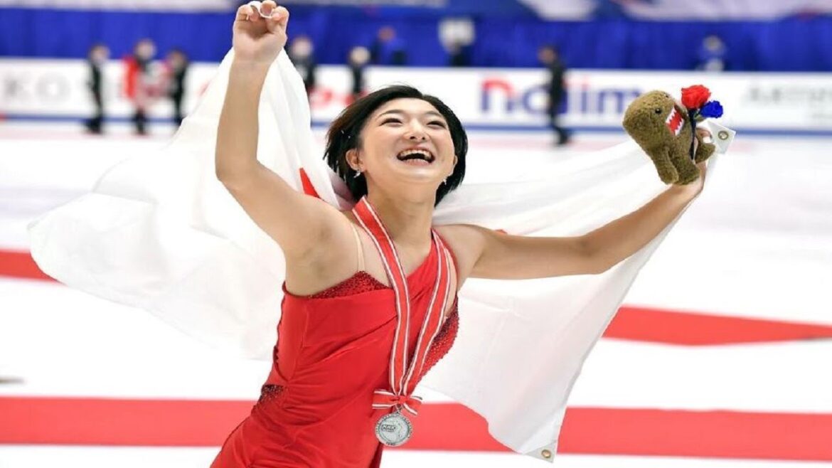 坂本花織2位 演技直後に抱えた頭【NHK杯アイスダンス】