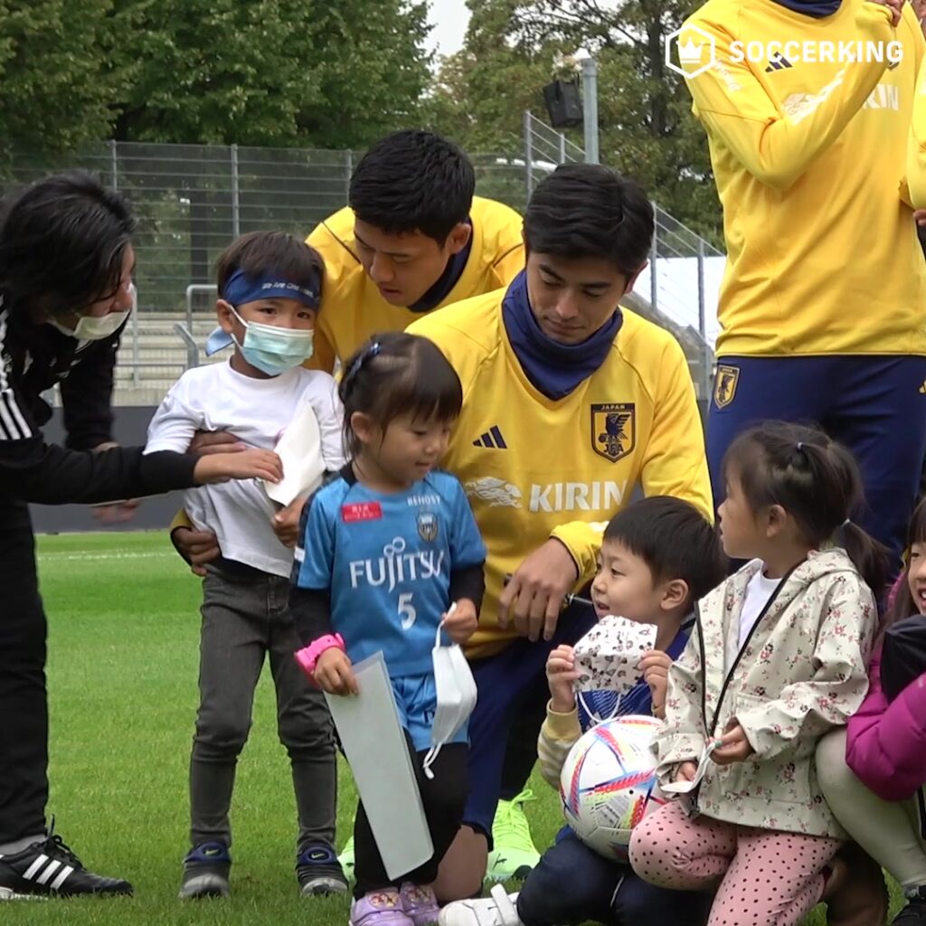 #谷口彰悟 川崎Fユニの女の子を発見 #日本代表 #サッカーキング ♬ オリジナル楽曲 - サッカーキング  - サッカーキング ...