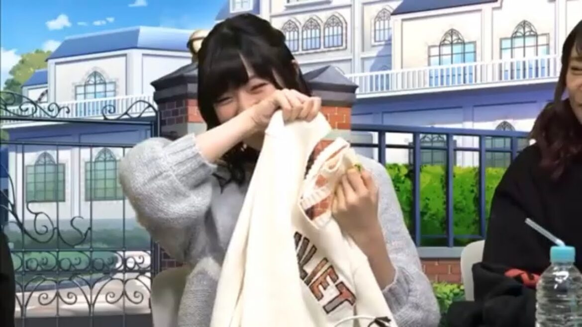 【バンドリ！】何も無いところを指差してしまう・・・【前島亜美】