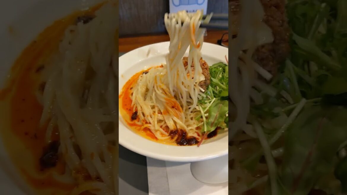 冷たい坦々麺　上海飯店　参宮橋　小田急線