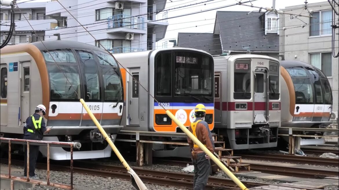 川越駅で人身事故に遭った東京メトロ10000系 10105Fの様子 2022.10