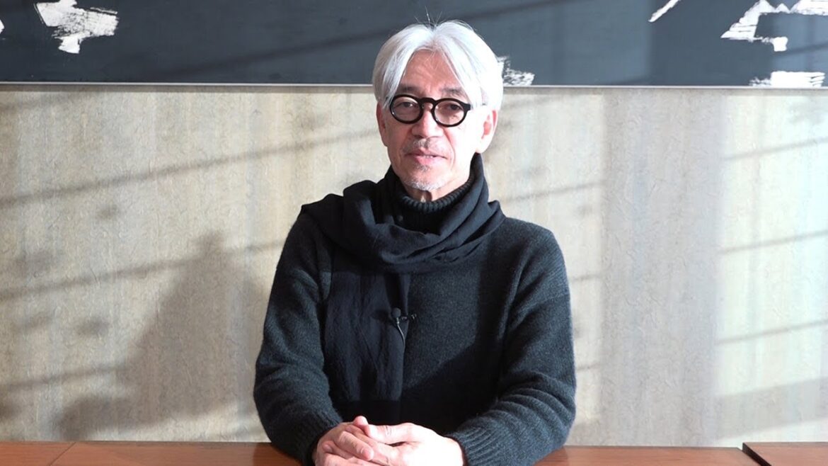 痛みに涙、坂本龍一の治療　がんの究極の原因に気づいた