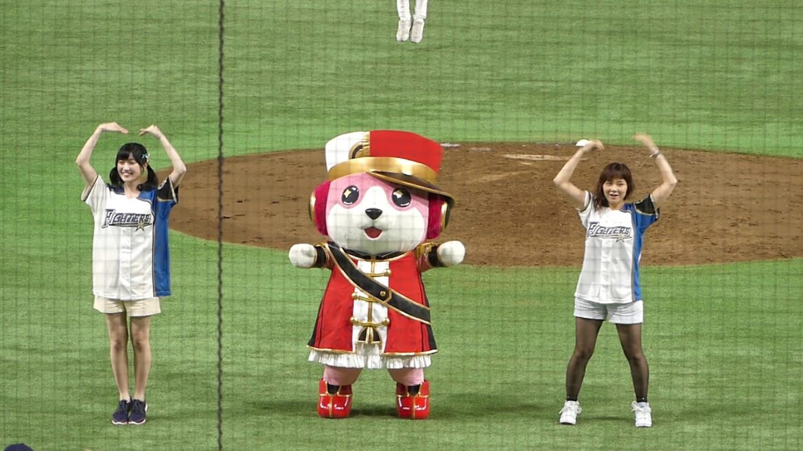 BanG Dream!前島亜美さん・中上育実さん、ファイターズのYMCAダンスに参加！バンドリ！ ガールズバンドパーティ！