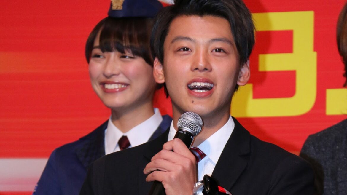 仮面ライダードライブ・竹内涼真、555・半田健人が登場！映画「スーパーヒーロー大戦GP　仮面ライダー3号」完成披露イベント1　#Super Hero Taisen GP　#event
