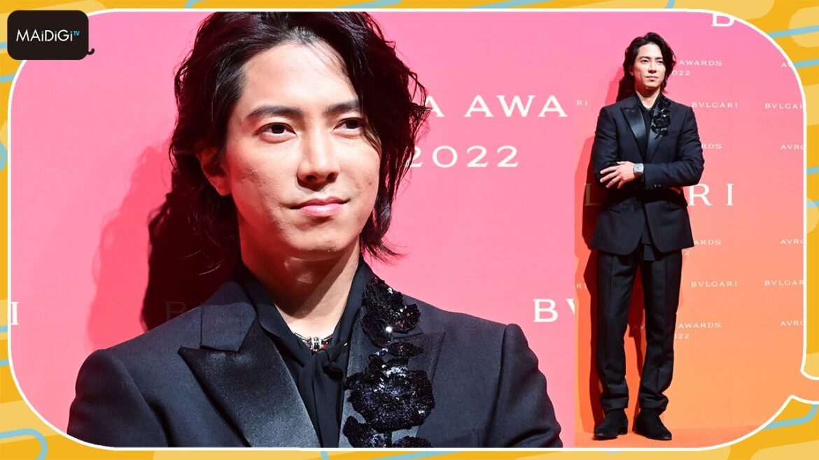 山下智久、ダークスーツ＆アクセサリーで大人の魅力　「とても忙しく幸せな1年」2022年振り返る　「BVLGARI AVRORA AWARDS 2022」