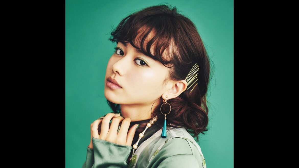TOKYO IT GIRL BEAUTY #58 FINE LIME CURLY／山本舞香