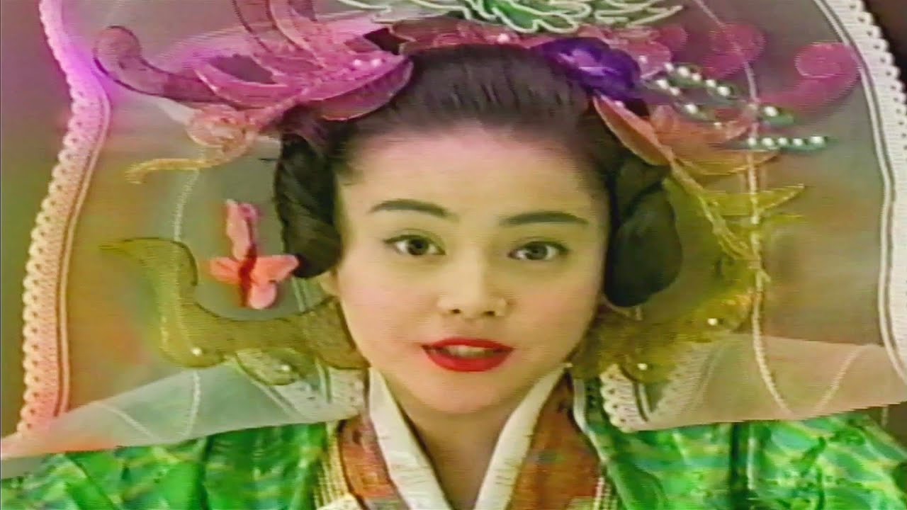 お正月を写そう【瀬戸朝香・ウガンダトラ】フジカラー 写ルンですCM 1998年 News WACOCA JAPAN People