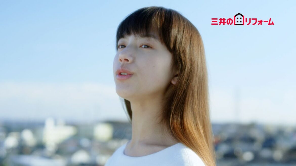清原果耶、初CMで透明感ある歌声披露 新CM『三井のリフォームストーリー~屋上篇~/~階段篇~』 清原果耶、初CMで透明感ある歌声披露 新CM『三井のリフォームストーリー~屋上篇~/~階段篇~』