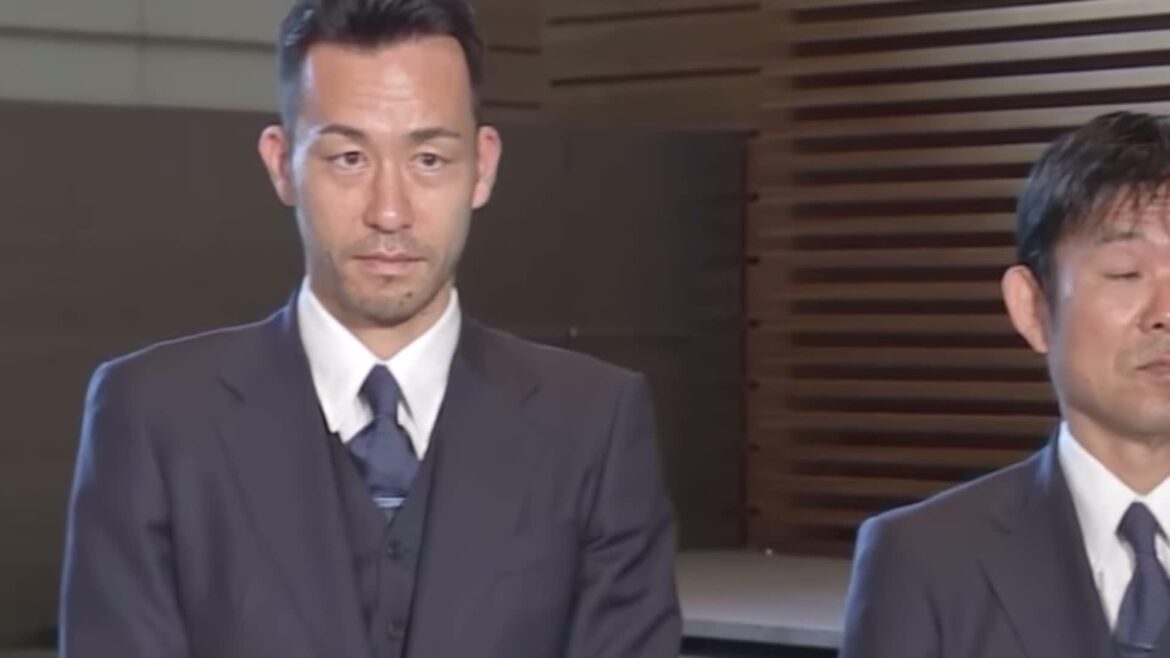 また「ブラボー」が聞けました 隣に映ってる堂安可愛い#ブラボー #長友佑都 #堂安律 #吉田麻也 #森保一 #fifaワールドカップ #日本代表 #fyp  ...