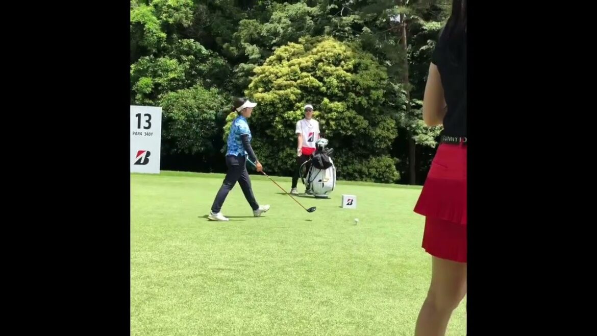 【青木瀬令奈プロ】ティーショット
