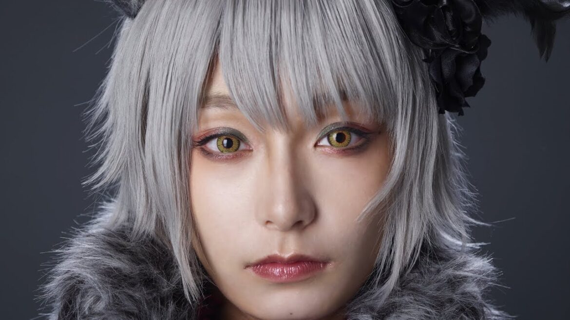 宇垣美里が「人狼」に 変身メイクの過程を大公開 「THE COSPLAY MAKEUP」HOW TO ムービー「人狼」柘榴  ザクロ 宇垣美里が「人狼」に 変身メイクの過程を大公開 「THE COSPLAY MAKEUP」HOW TO ムービー「人狼」柘榴  ザクロ