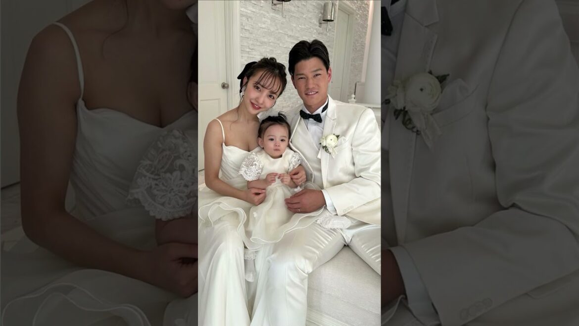 家族3人の結婚ショットに賛否両論。"不自然に見える"#板野友美 #中島【芸能】#shorts