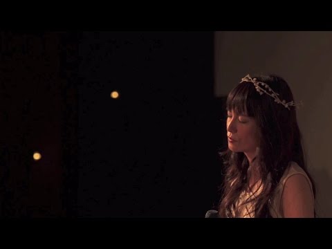 柴咲コウ – 桜坂(カバーアルバム「こううたう」より) 柴咲コウ - 桜坂(カバーアルバム「こううたう」より)