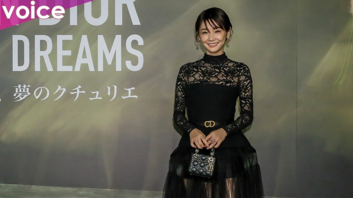 倉科カナ、レースドレスで美脚＆美デコルテ「透け感があるのがポイントです」