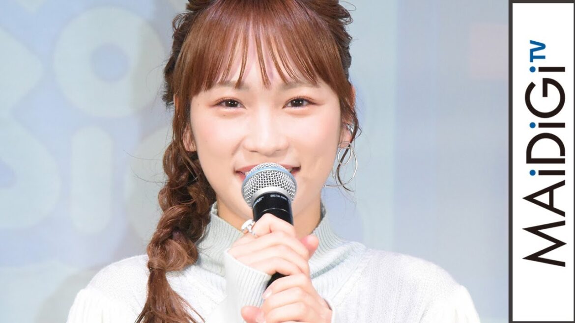 川栄李奈、冬の爽やかレイヤードコーデ 赤ブーツでクリスマスムード 川栄李奈、冬の爽やかレイヤードコーデ 赤ブーツでクリスマスムード