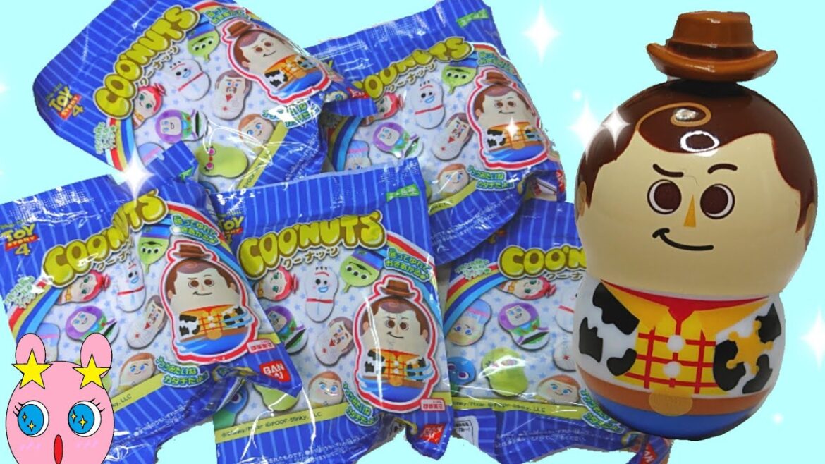 新キャラクター登場！「トイストーリー４」のクルクルまわるクーナッツ　開封　リカちゃん　食玩　Toys