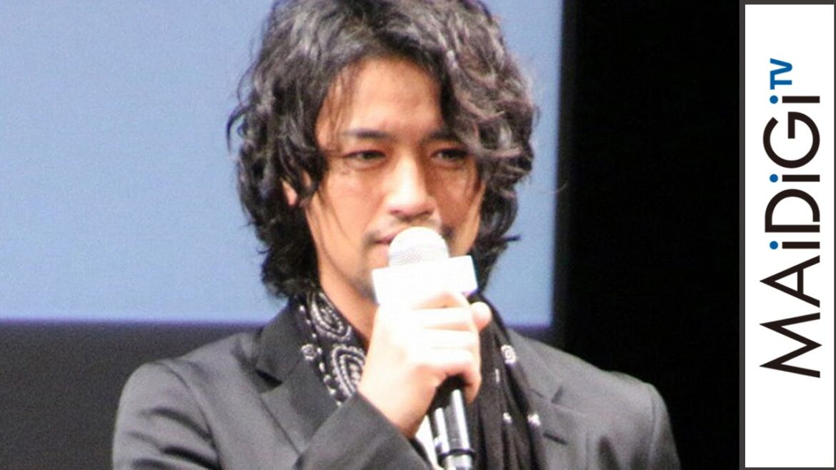 監督＆藤山直美の無茶ぶりに斎藤工が珍回答？「準備万端バルタン星人」　映画「団地」完成披露試写会1