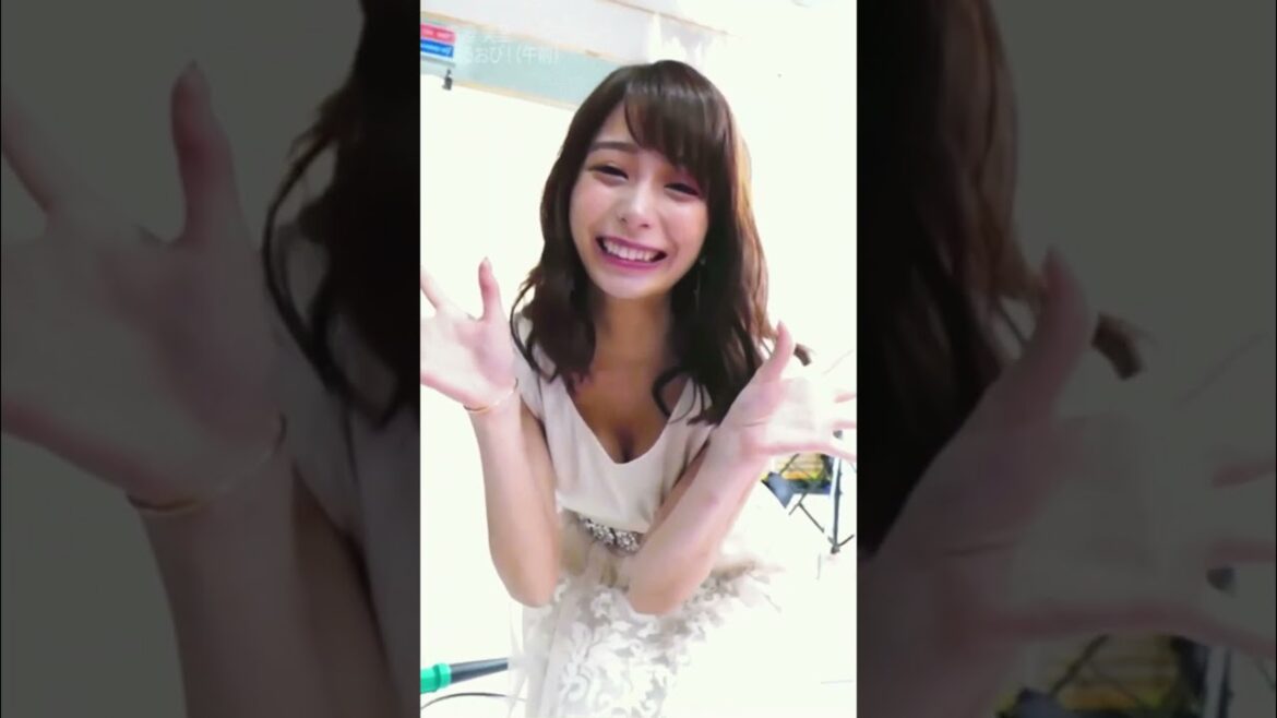 【宇垣美里】谷間がポロり😍　#shorts