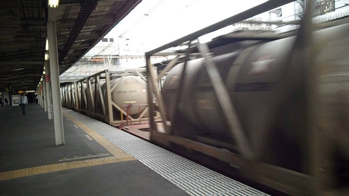 化学薬品＋メタノール＋石油返空列車