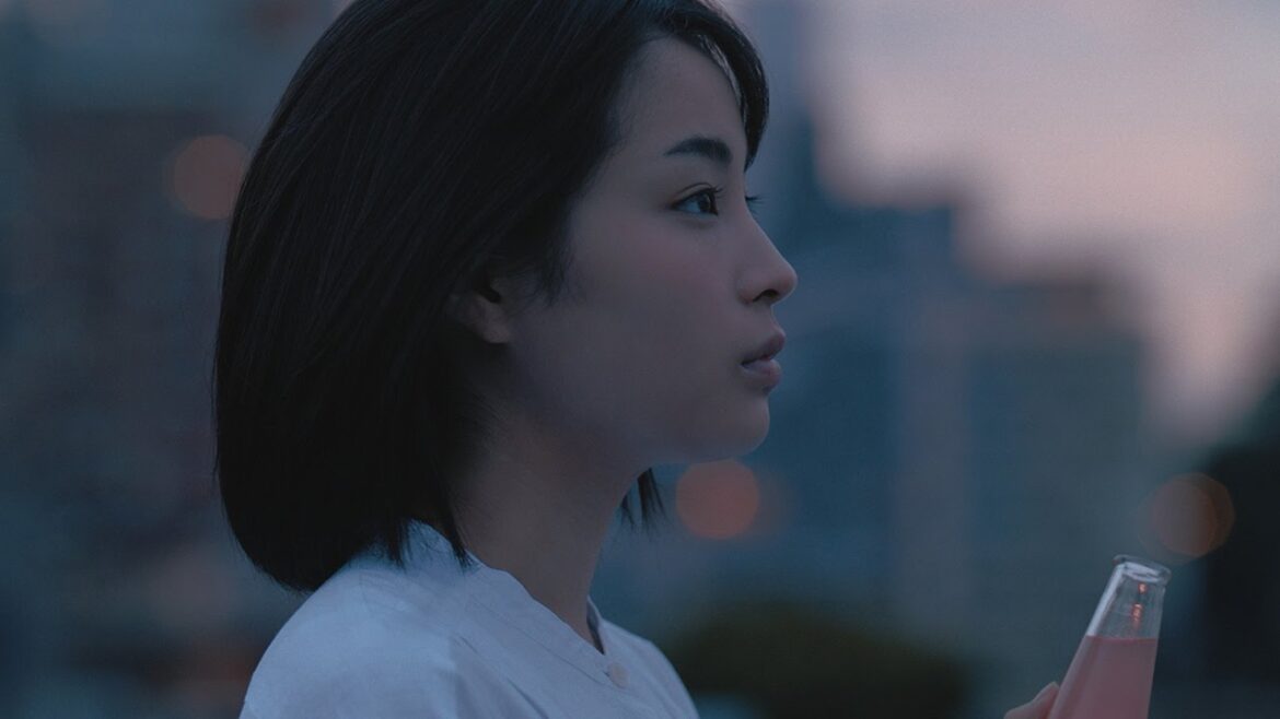 広瀬すず、是枝裕和監督と初CMですっぴん披露　「恥ずかしいというか…」
