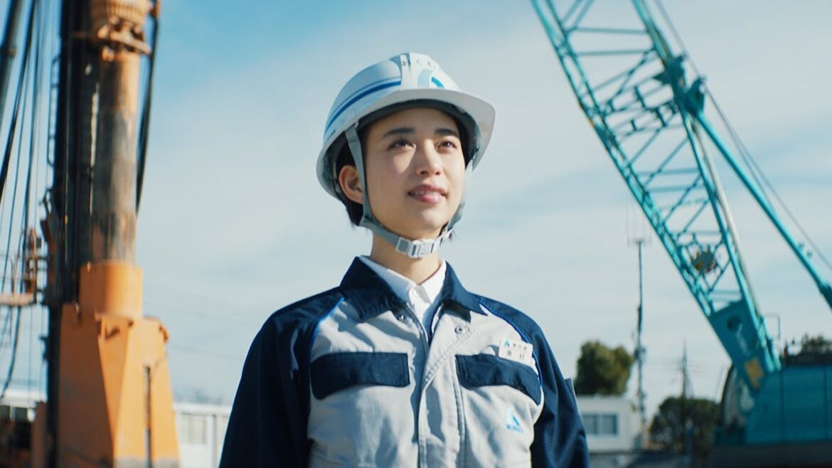森川葵、建設大好きな“ケンジョ”に！　「奥村組」企業コンセプトCMが公開
