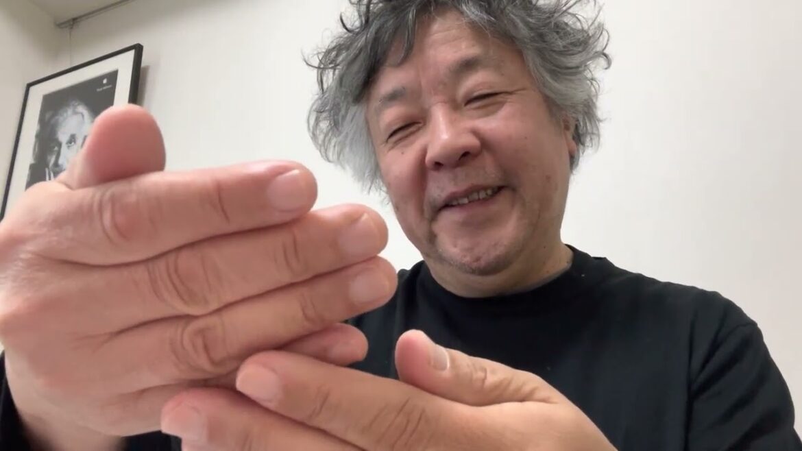 #宇宙飛行士 の #米田あゆ です　日本のメディアの方への記者会見のための準備をしています