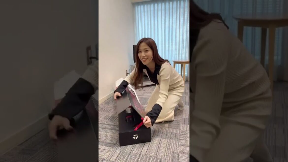 鷲見玲奈