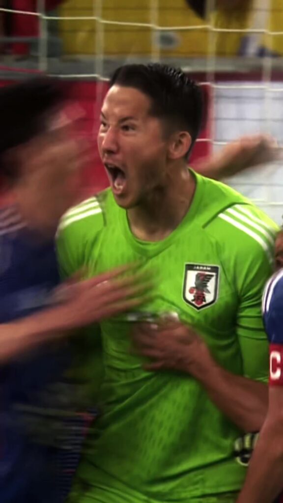 みんなが、思い出に残ってるPKセーブといえば・・・？ #サッカー日本代表 #スポーツ #シュミット・ダニエル  ♬ The Fallen - Caleb Br...
